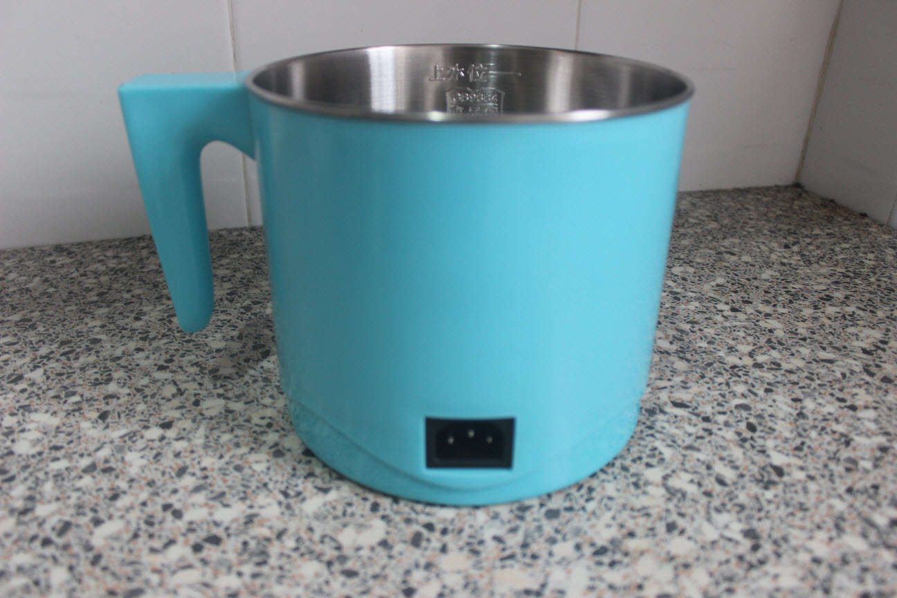A Portable Mini Rice Cooker with Handle / Steamer / Travel Pot (1.2L)